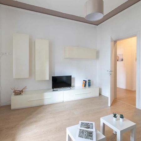 Casa Graziella - A 2 Passi Dal Centro E Stazione Di Verona Ngoại thất bức ảnh